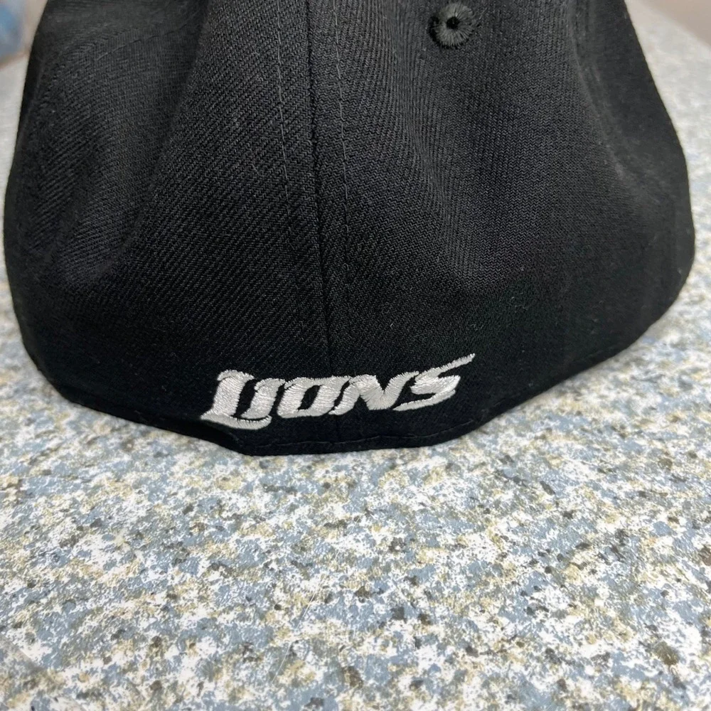 New Era Hat Detroit Lions 59FIFTY Fitted Cap 6 7/8 Black Polyester NFL Logo